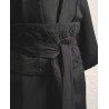 kimono negro con pedrería