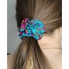 scrunchie azul de flores